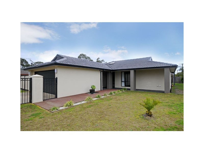 11 Inverness Way, Traralgon VIC 3844