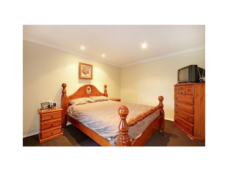 11 Inverness Way, Traralgon VIC 3844