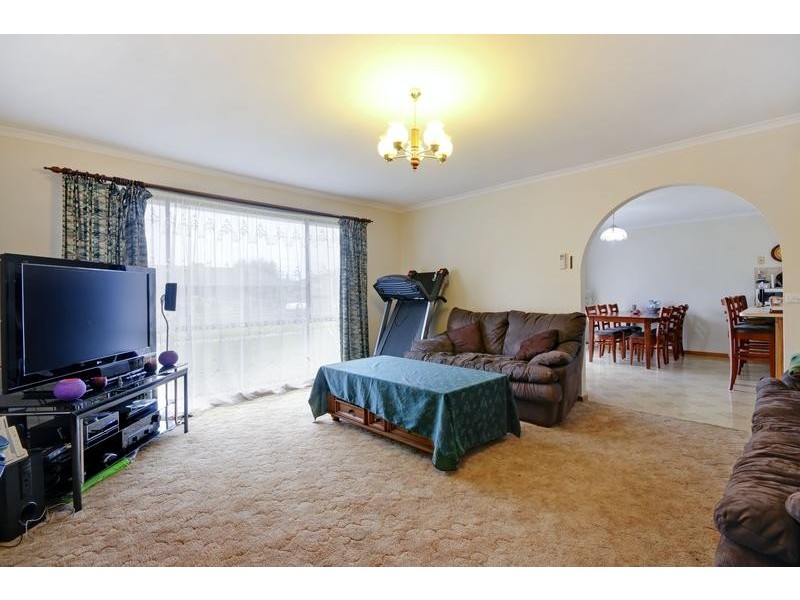 42 Firmin Street, Traralgon VIC 3844