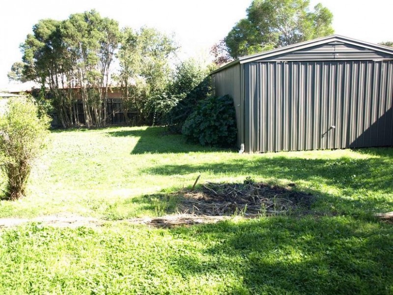 17 Blake Court, Traralgon VIC 3844