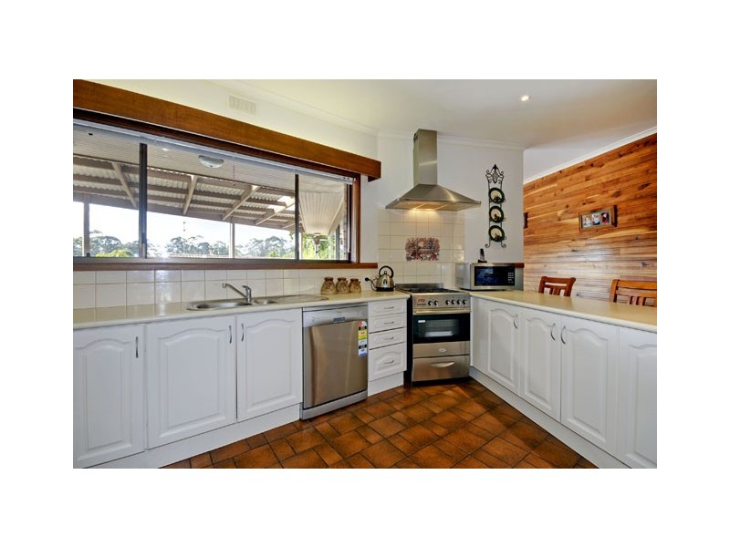 6 Poplar Avenue, Traralgon VIC 3844