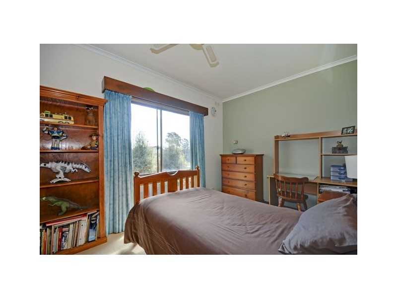 6 Poplar Avenue, Traralgon VIC 3844