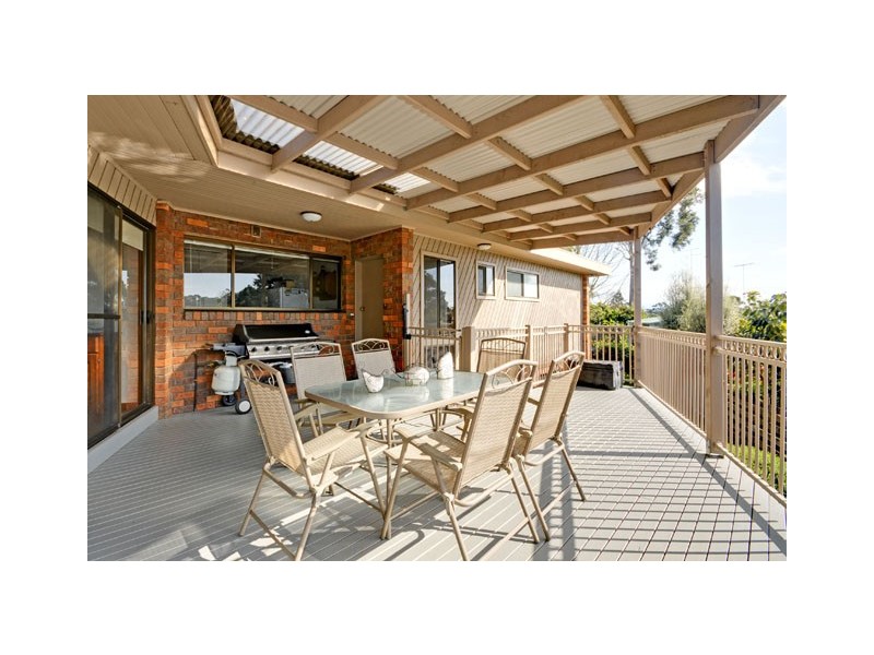6 Poplar Avenue, Traralgon VIC 3844