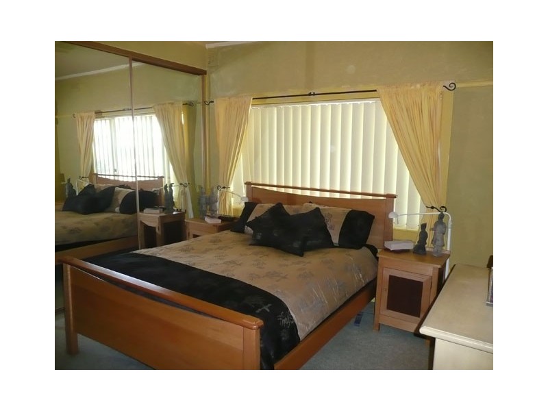 39 Bernard Avenue, Traralgon VIC 3844