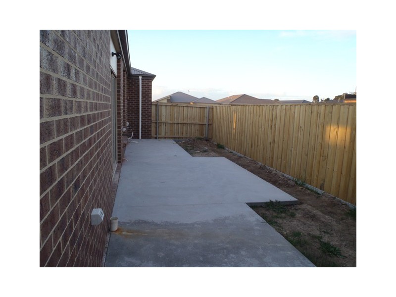 2/10 Greythorn Road, Traralgon VIC 3844