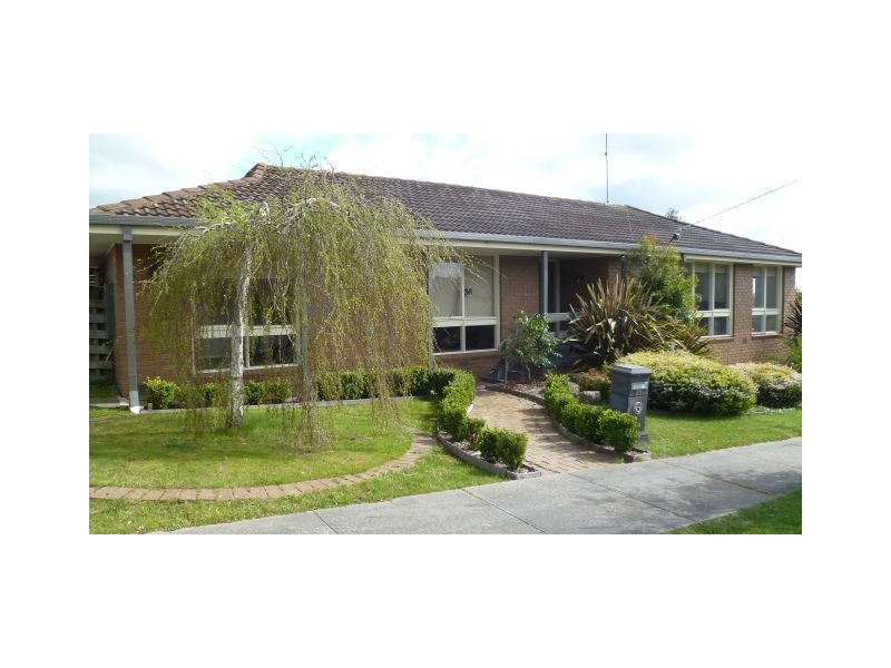 31 Quigley Crescent, Churchill VIC 3842