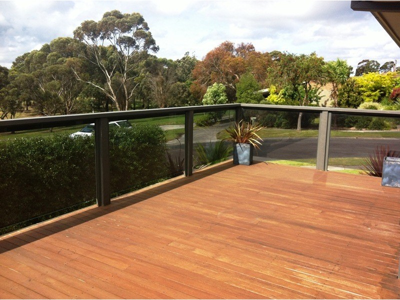31 Quigley Crescent, Churchill VIC 3842