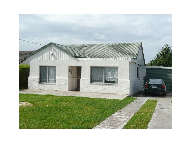 4 Ryan Avenue, Traralgon VIC 3844