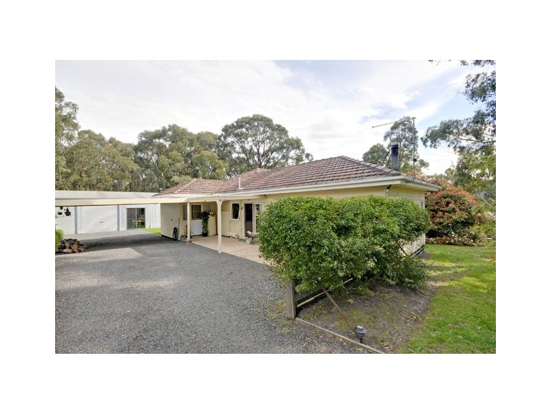 14 Keith Morgan Drive, Traralgon South VIC 3844