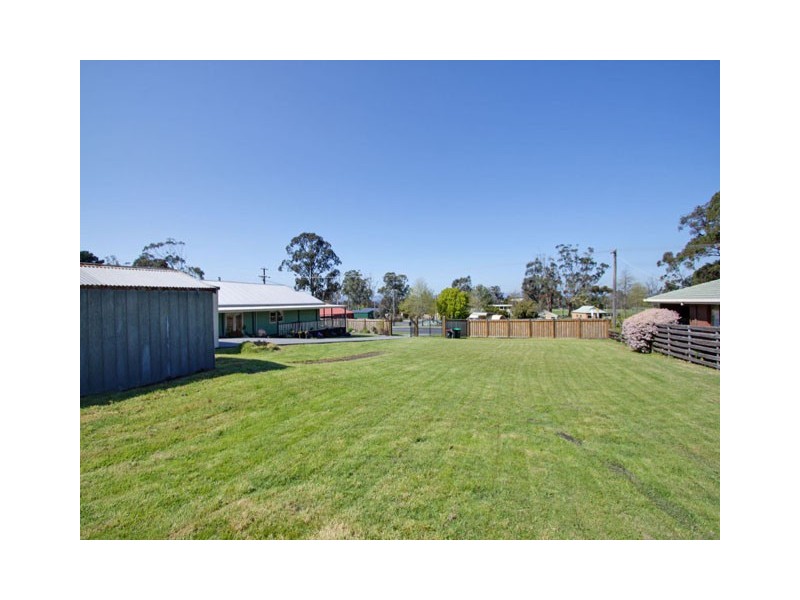 61 Main Road, Tyers VIC 3844