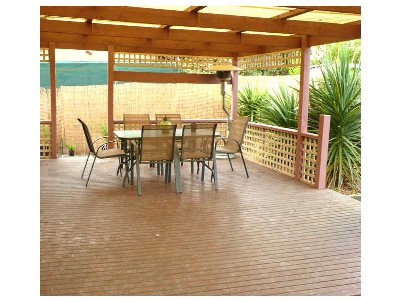 24 Maple Crescent, Churchill VIC 3842