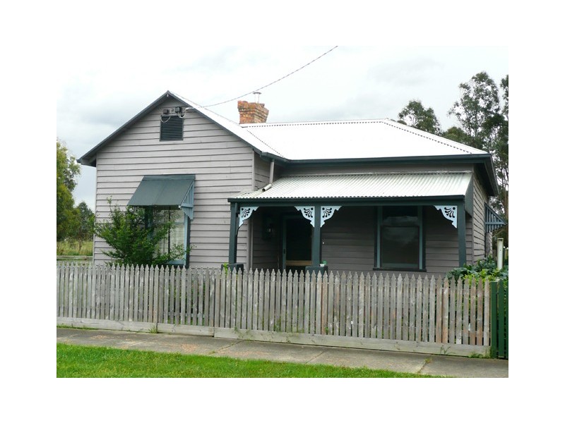 1 Main Road, Cowwarr VIC 3857