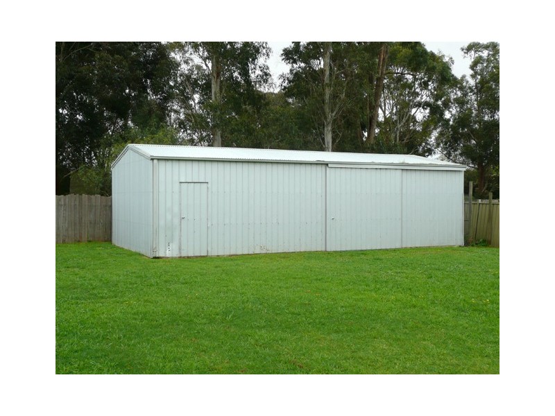 1 Main Road, Cowwarr VIC 3857