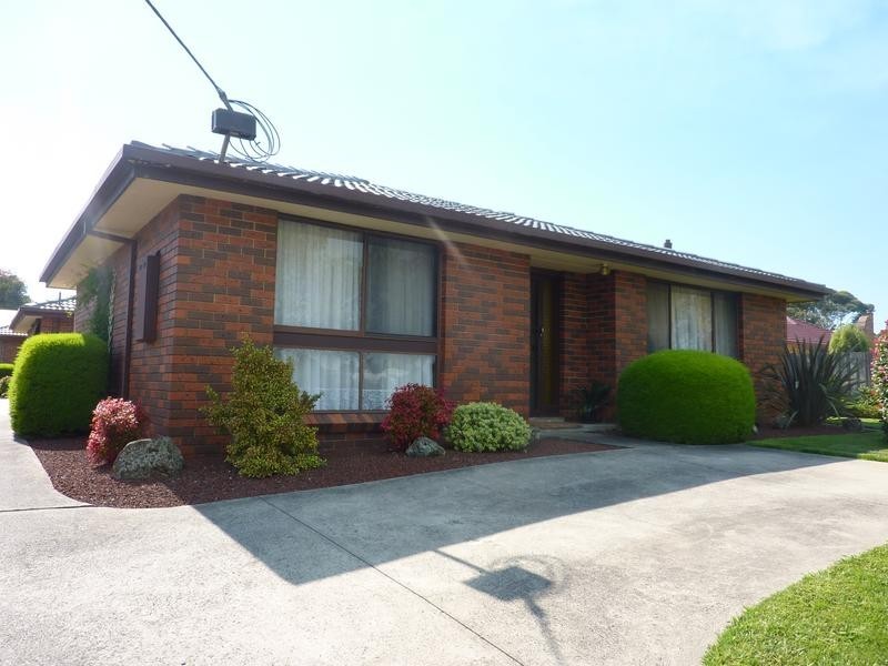 1/2 Rose Avenue, Traralgon VIC 3844