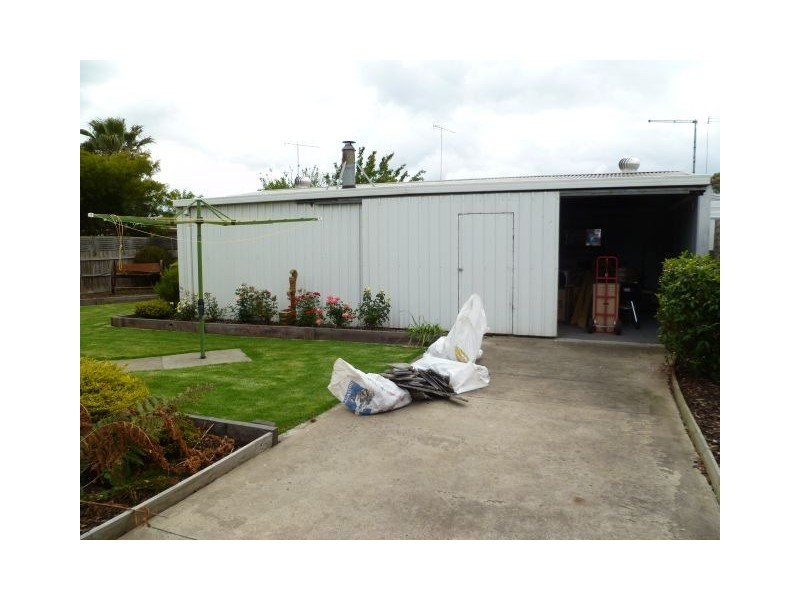 3 The Avenue, Traralgon VIC 3844