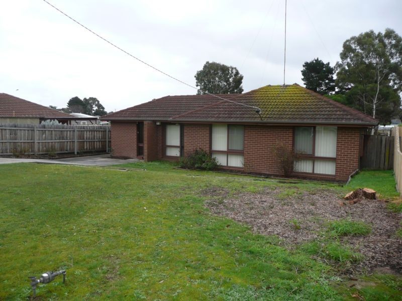 32 Strathcole Drive, Traralgon VIC 3844