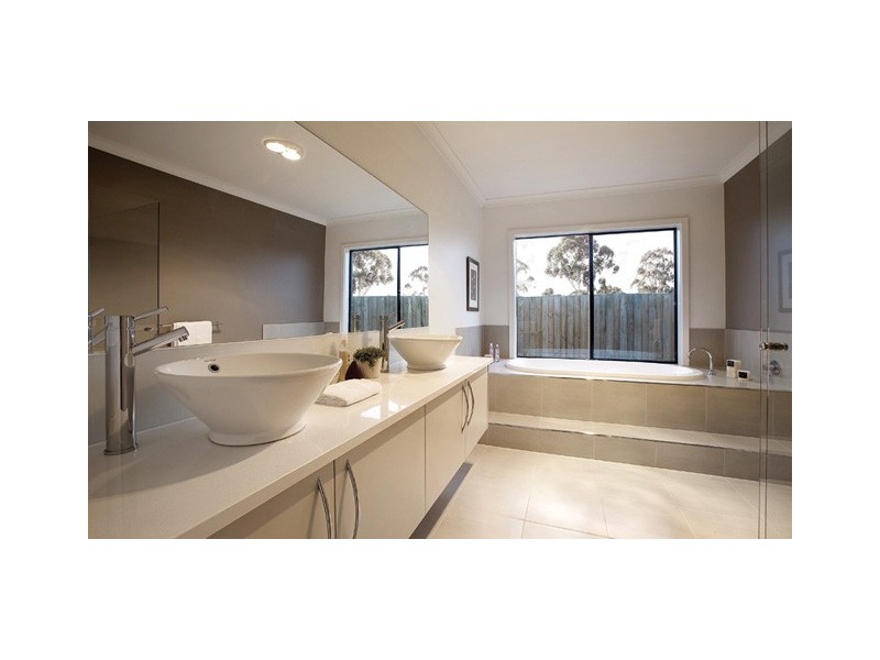 114 Riverslea Boulevard, Traralgon VIC 3844