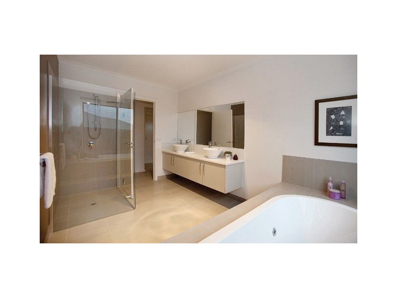 114 Riverslea Boulevard, Traralgon VIC 3844