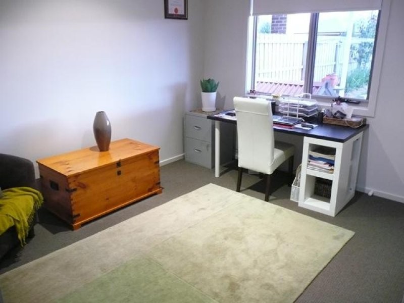18 Rosscommon Drive, Traralgon VIC 3844