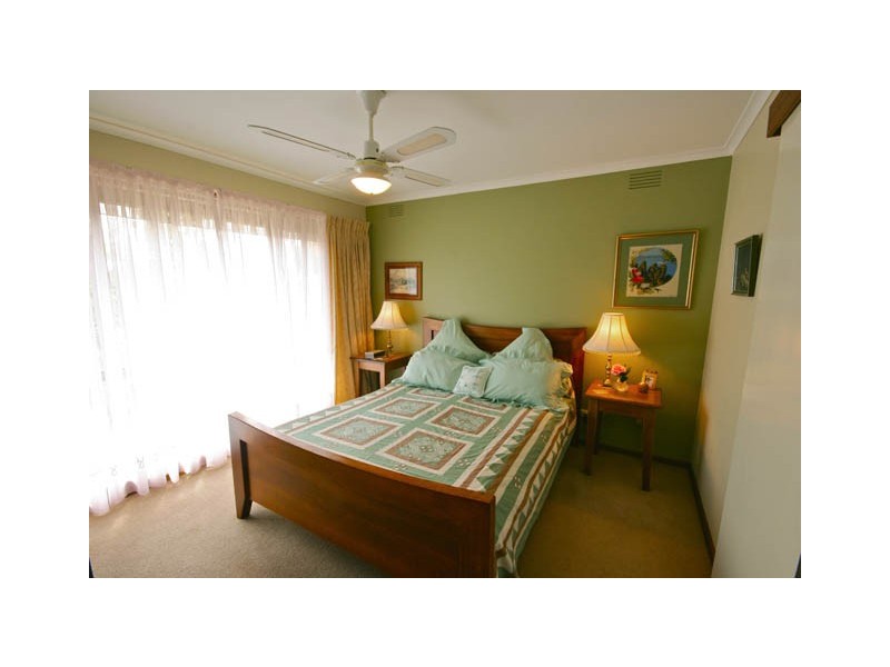 9 Sunset Place, Traralgon VIC 3844