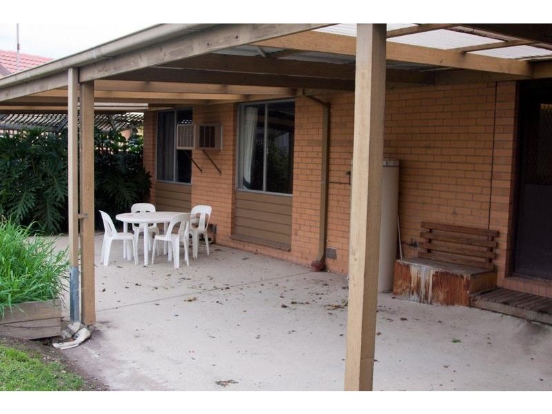 14 BLACKWOOD CRESCENT, Churchill VIC 3842