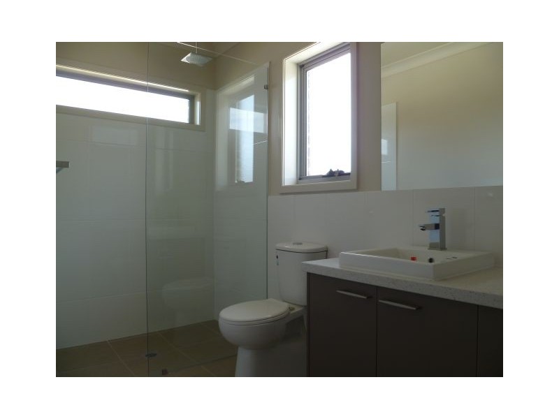 1/74 Bradman Boulevard, Traralgon VIC 3844