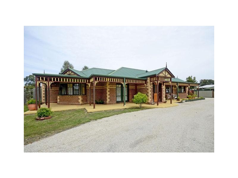1 Duck Court, Rosedale VIC 3847