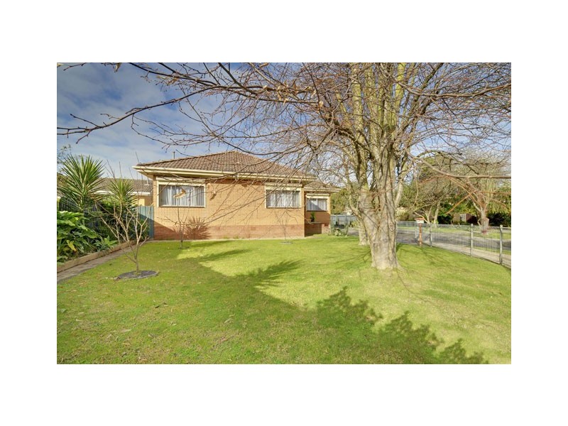 1 Moonabeal Court, Traralgon VIC 3844