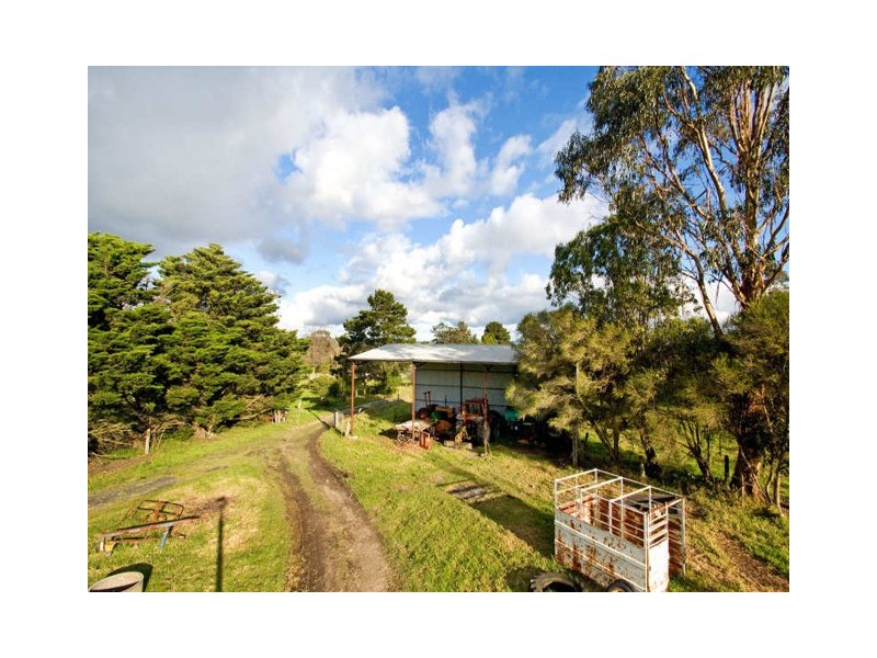 451 Traralgon Tyers Road, Tyers VIC 3844