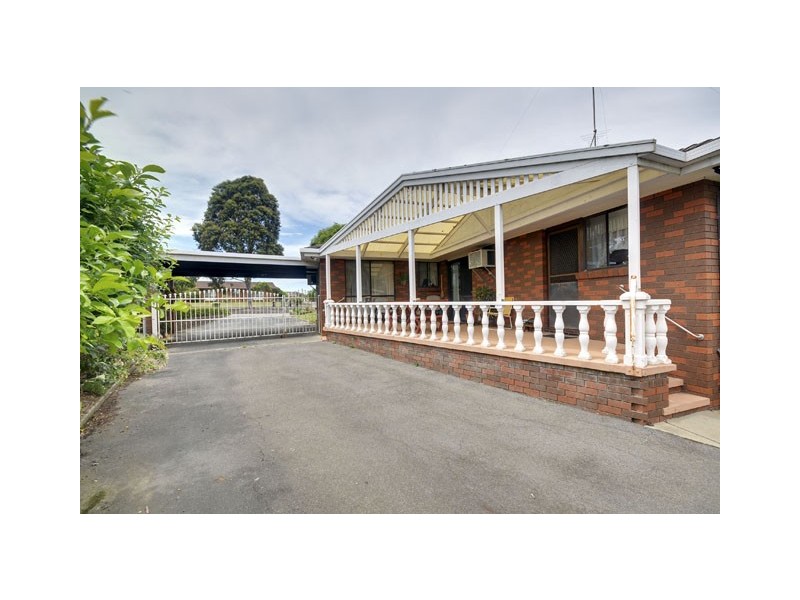 93 GRUBB AVENUE, Traralgon VIC 3844