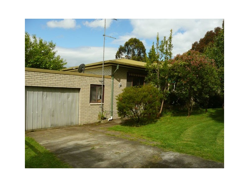 8 Somerset Road, Yallourn North VIC 3825
