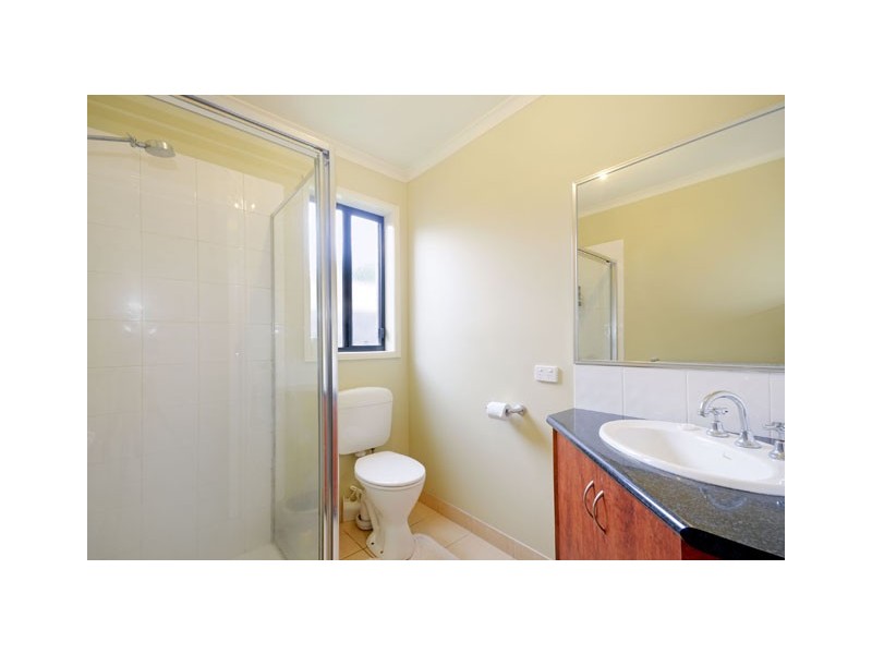1 Mayfair Court, Traralgon VIC 3844