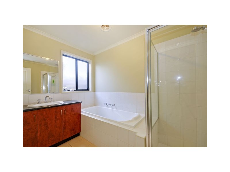 1 Mayfair Court, Traralgon VIC 3844