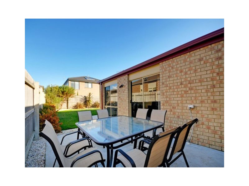 21 Wellington Drive, Traralgon VIC 3844