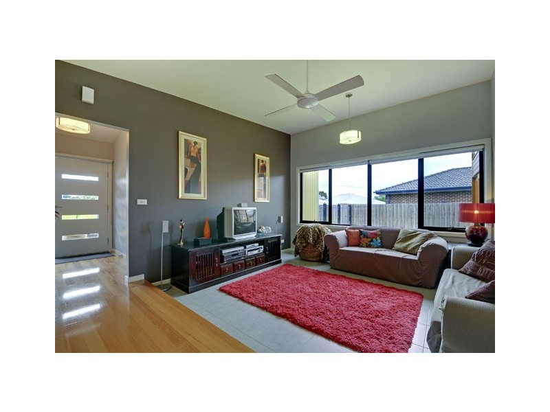 14 COBON COURT, Morwell VIC 3840