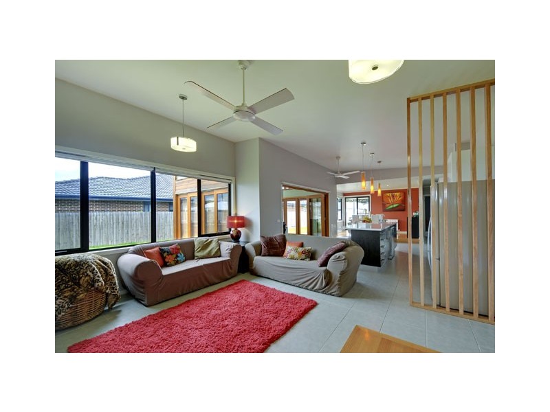 14 COBON COURT, Morwell VIC 3840