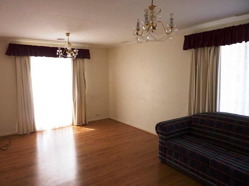 65 Maple Crescent, Churchill VIC 3842