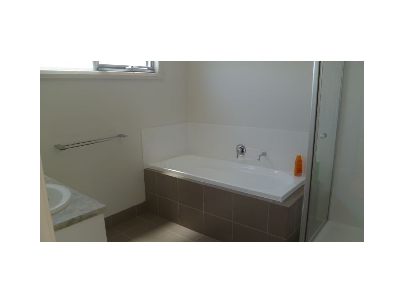 2/100 Cross Road, Traralgon VIC 3844