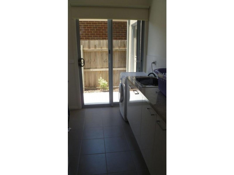 2/100 Cross Road, Traralgon VIC 3844