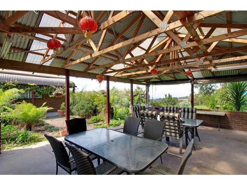 17 Boola Views Road, Tyers VIC 3844