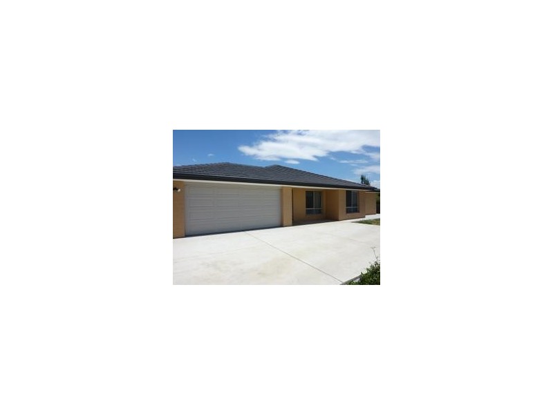 31 Connaught Way, Traralgon VIC 3844