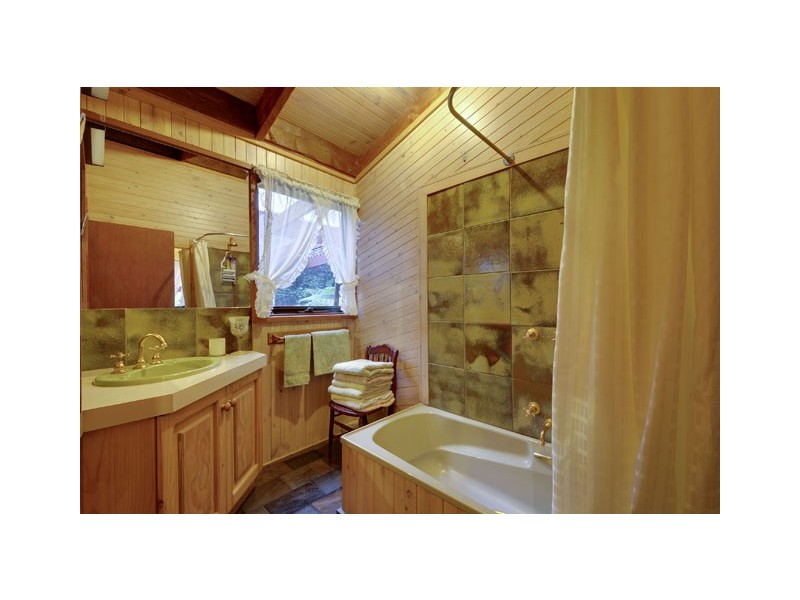 22 Carolyn Court, Traralgon South VIC 3844