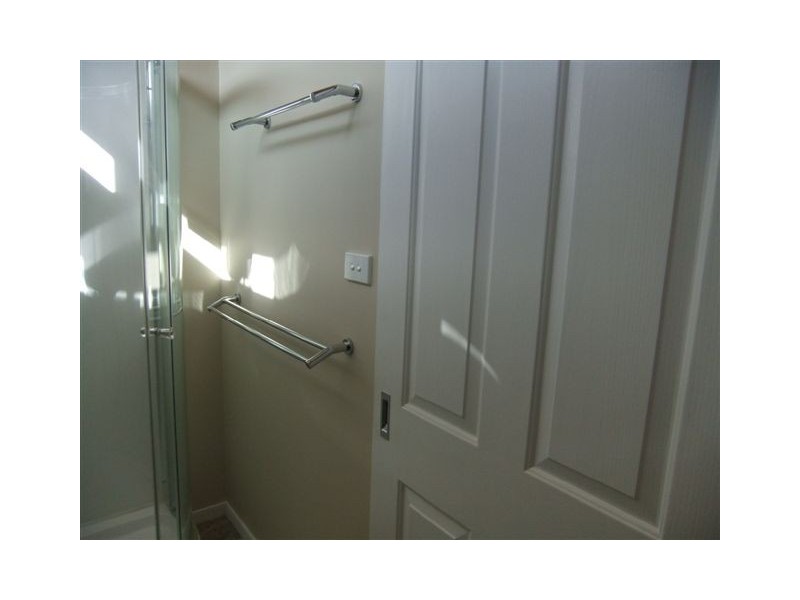 Shop 10 Reserve Street, Yallourn North VIC 3825