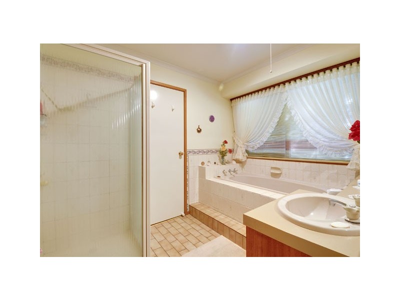 2 York Court, Traralgon VIC 3844