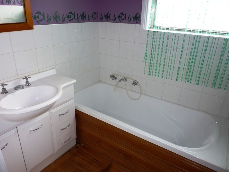 4 Lyndon Crescent, Traralgon VIC 3844