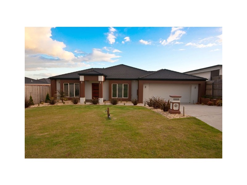 24 Notting Hill, Traralgon VIC 3844
