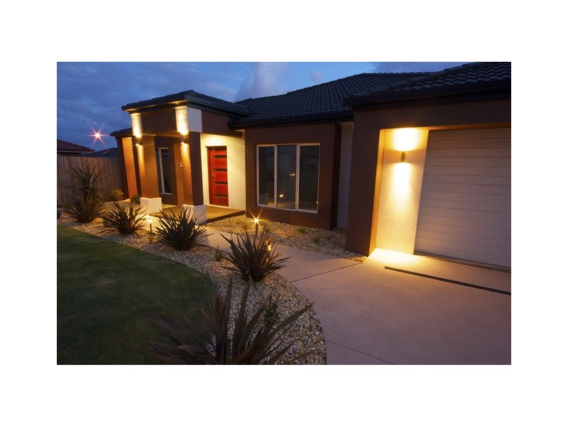 24 Notting Hill, Traralgon VIC 3844