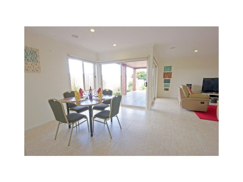 24 Notting Hill, Traralgon VIC 3844
