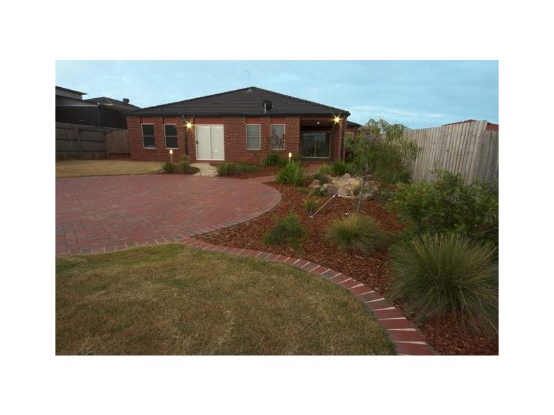 24 Notting Hill, Traralgon VIC 3844