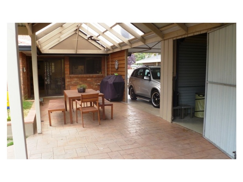 33 Meadow Park Drive, Traralgon VIC 3844